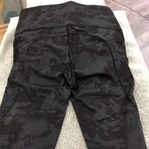 Lululemon pants